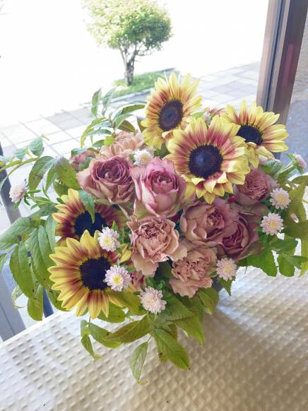 北海道登別市の花屋 花善にフラワーギフトはお任せください 当店は 安心と信頼の花キューピット加盟店です 花キューピットタウン